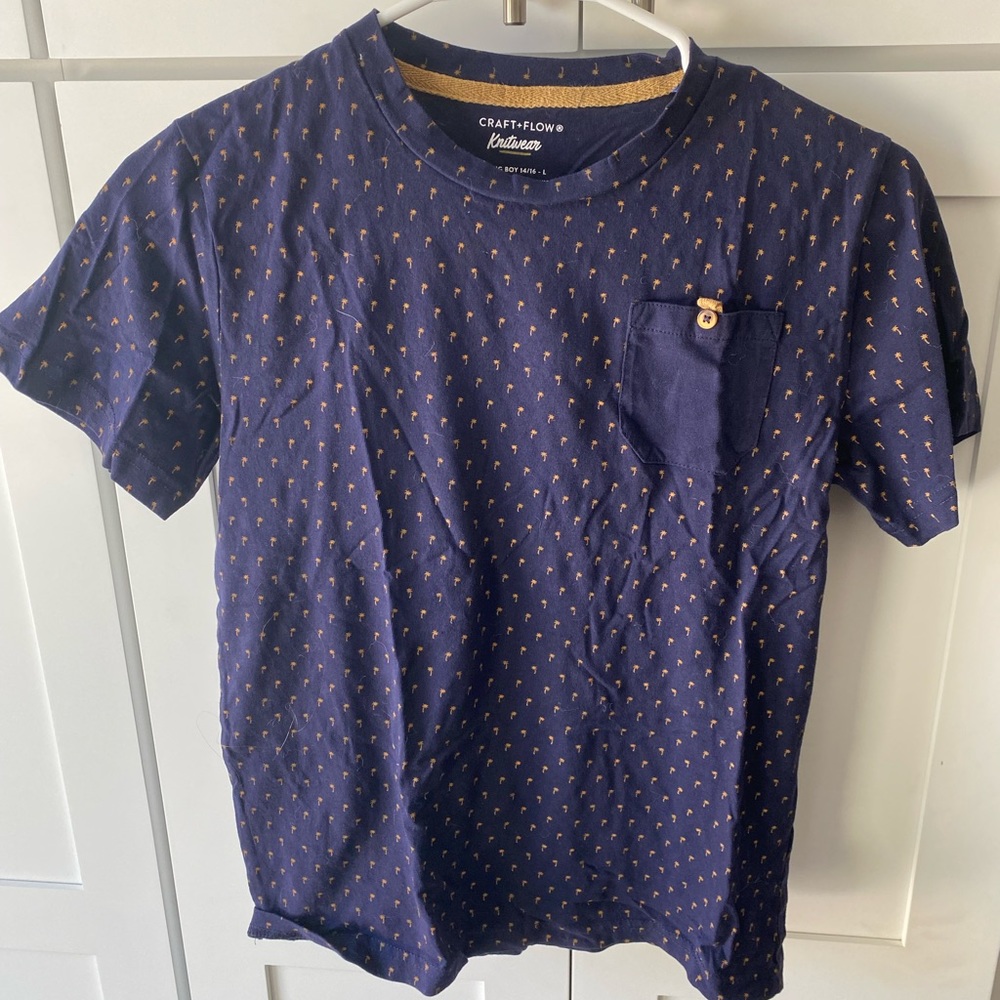 Croft & Flow Boys Pocket Tee Size L